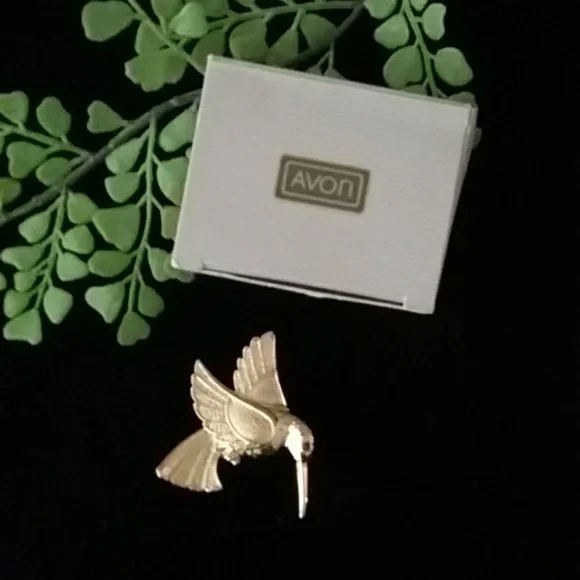 Vintage Avon Hummingbird pin - Picture 2 of 4